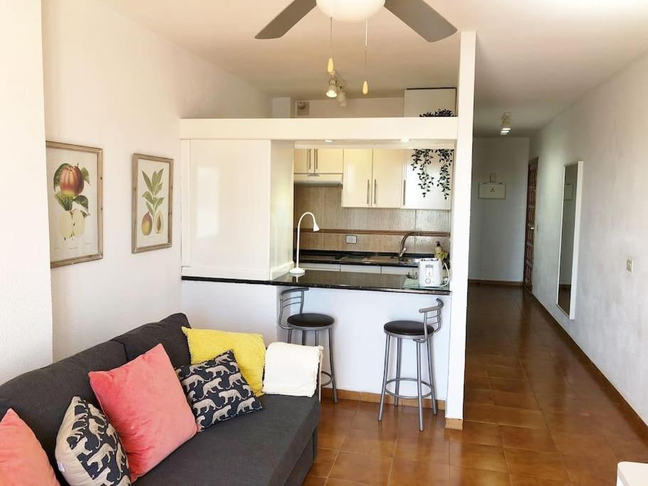 Apartamento Lucia Garden City Con Piscina Climatizada Playa Fanabe Luaran gambar