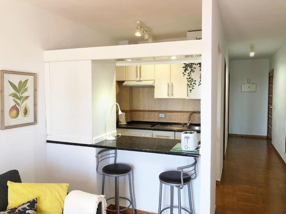 Apartamento Lucia Garden City Con Piscina Climatizada Playa Fanabe Luaran gambar