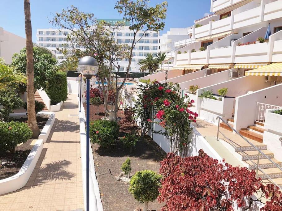 Apartamento Lucia Garden City Con Piscina Climatizada Playa Fanabe Luaran gambar
