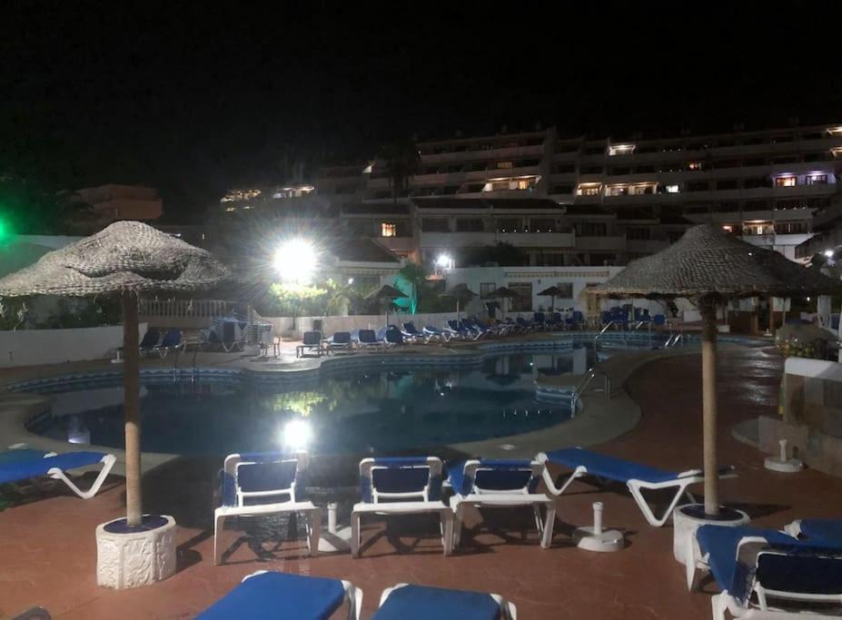 Apartamento Lucia Garden City Con Piscina Climatizada Playa Fanabe Luaran gambar